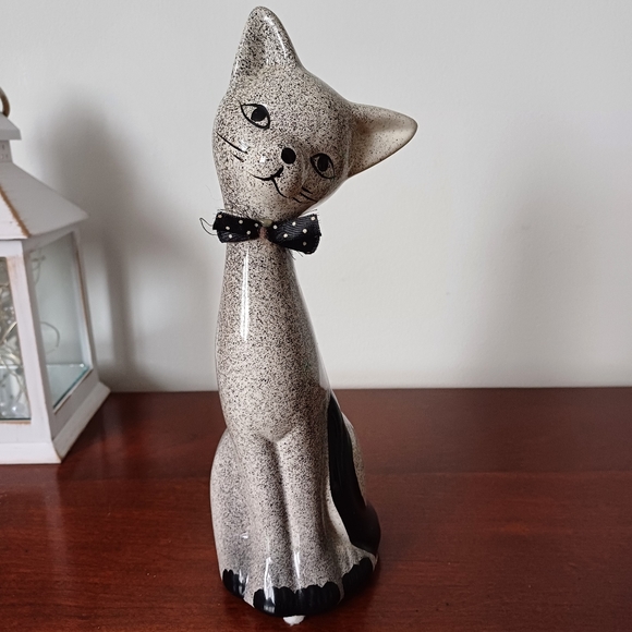 Ceramic Grey and Black Cat with Bow Tie Figurine 9.5" - Picture 4 of 8
